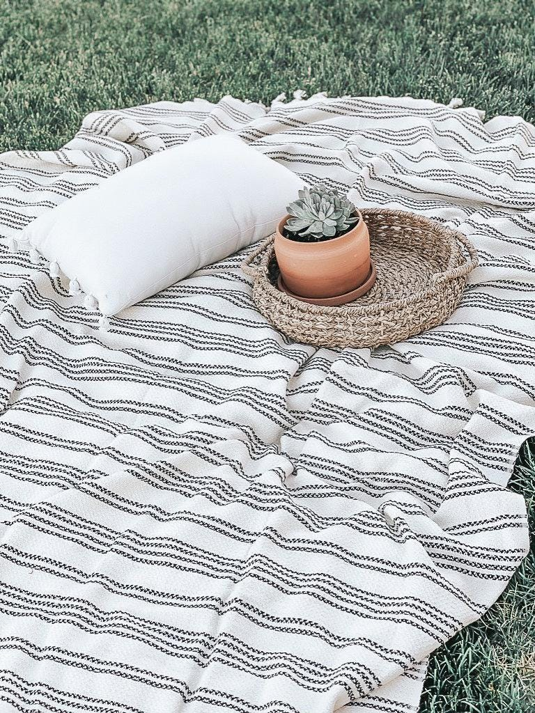 Oversized Picnic Blanket