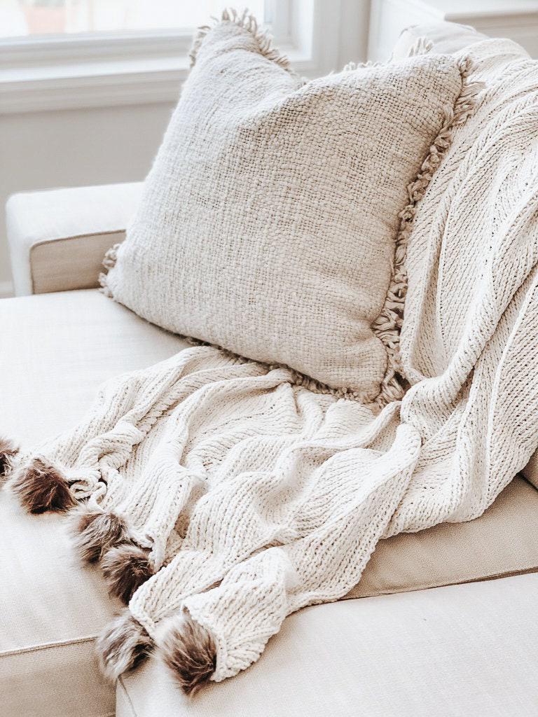 Knit Throw Blanket - Cream Faux Fur Pom Knit Throw Blanket