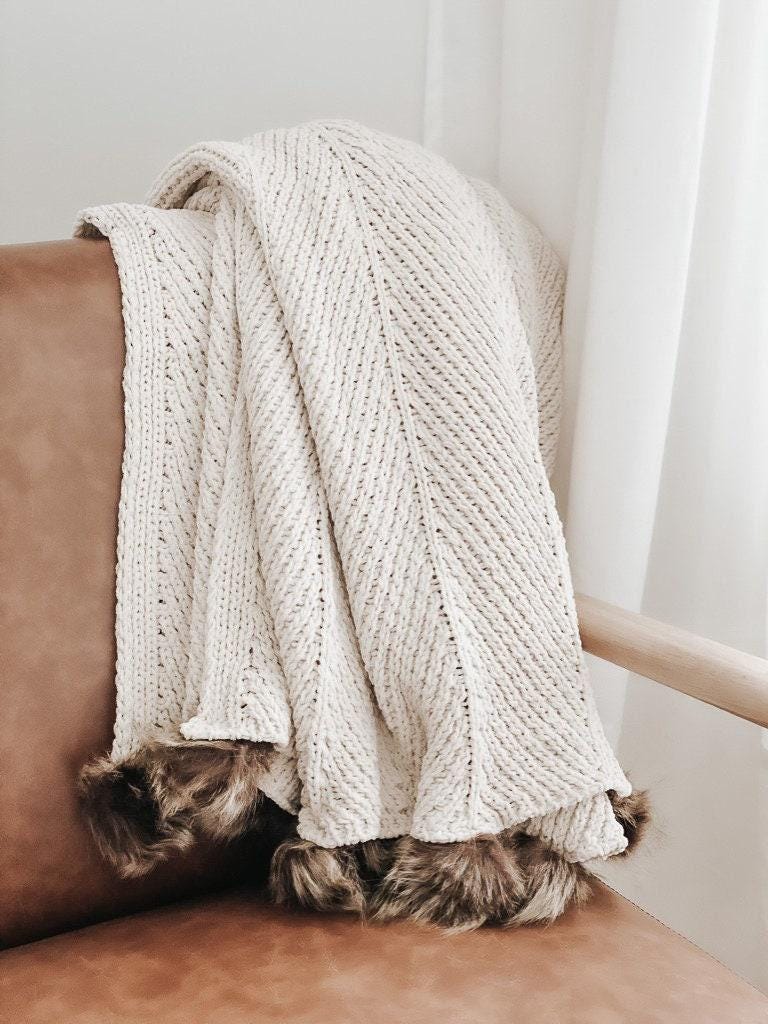 Knit Throw Blanket - Cream Faux Fur Pom Knit Throw Blanket